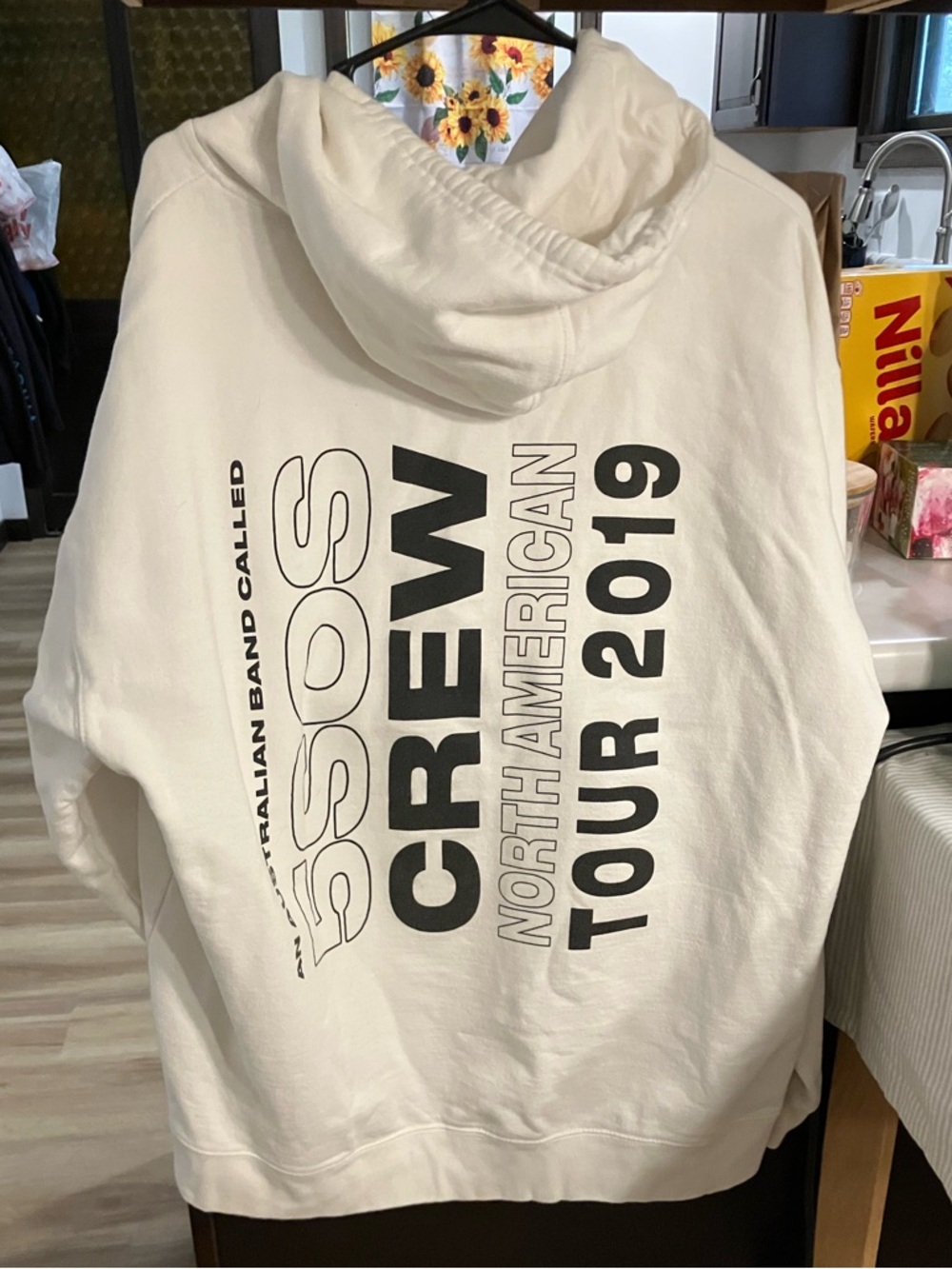 5SOS Unisex Crew White Hoodie North American Tour 2019 Size X Large